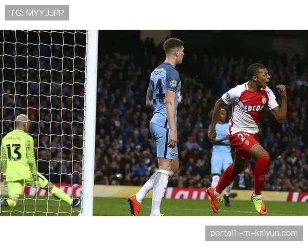 摩纳哥主场传控压制尼斯 边路突击成取胜关键